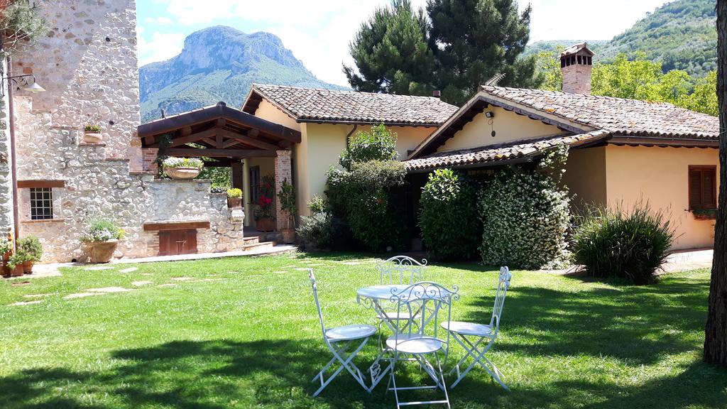 Agriturismo I Terzieri Ferentillo Kültér fotó